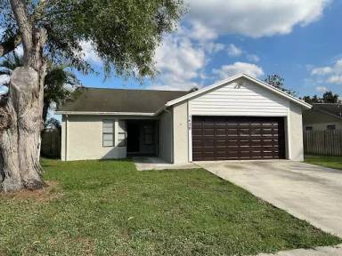 Main picture of 1420 Thornridge Ln
