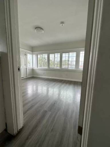 Main picture of 3990 S Normandie Ave
