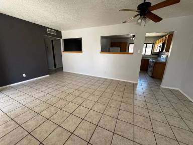 Main picture of 1706 Utah St NE