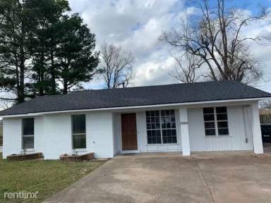 Main picture of 4909 Laurel Ln