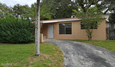 Main picture of 2401 N 62nd Ave