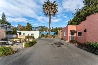 Main picture of 857 Partridge Ave