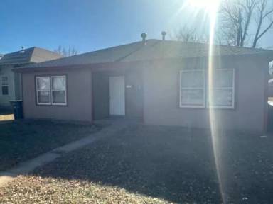 Main picture of 1505 W Randolph Ave