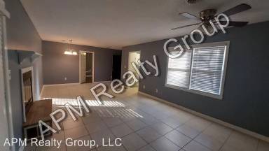 Main picture of 17 Canal Ct
