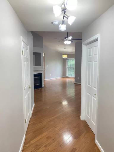 Main picture of 597 Cawley Dr
