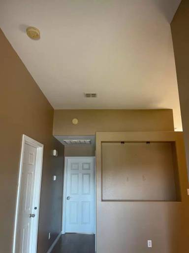 Main picture of 2002 Brook Ln