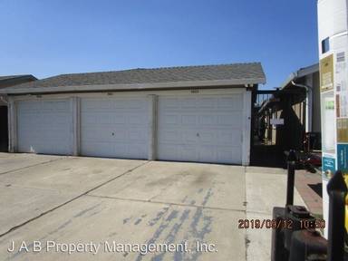 Main picture of 9523 Kelley Dr