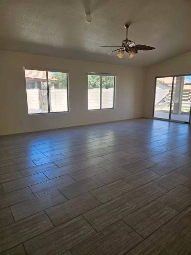 Main picture of 4399 Calle Albuquerque