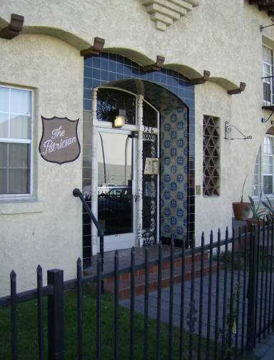 Main picture of 926 E 4th St