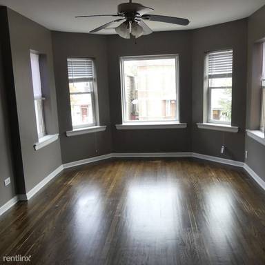 Main picture of 3043 E 79th Pl