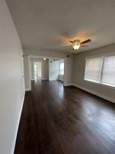 Main picture of 2805 Charlotte Street - 3S