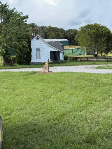 Main picture of 1404 Kittrell Rd
