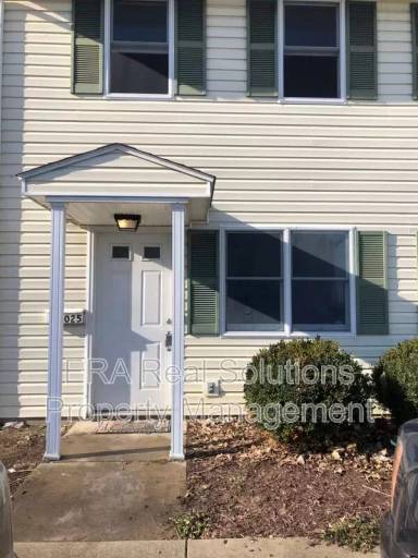 Main picture of 2001 Heritage Dr