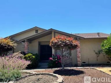 Main picture of 39955 Paseo Padre Pkwy