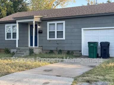 Main picture of 736 NW 97th St