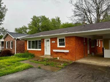 Main picture of 1404 Logan St