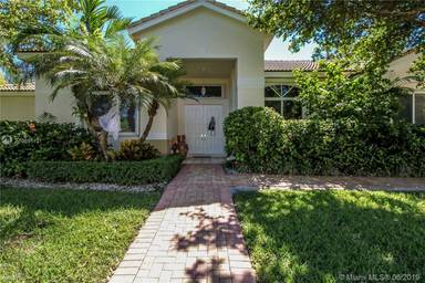Main picture of 8440 SW 136th Ter