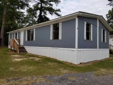 Main picture of Parkwood Mobile Home Park