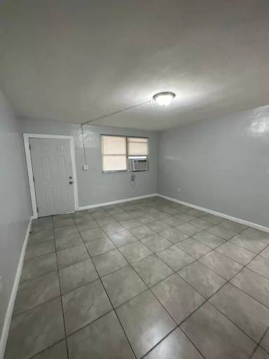Main picture of 1230 W 3rd St