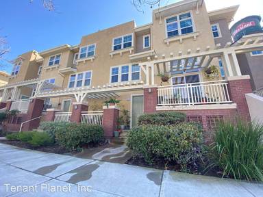 Main picture of 374 Jackson St