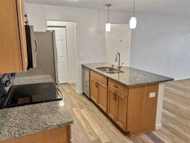 Main picture of Tradewinds Apartments