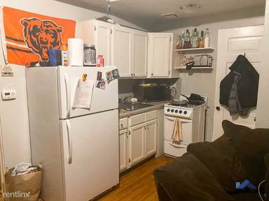 Main picture of 959 W Webster Ave