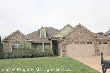 Main picture of 104 Legacy Trace Dr