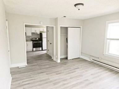 Main picture of 3131 Gilbert Ave
