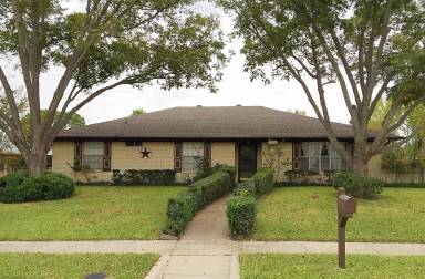 Main picture of 1808 Papeete Dr