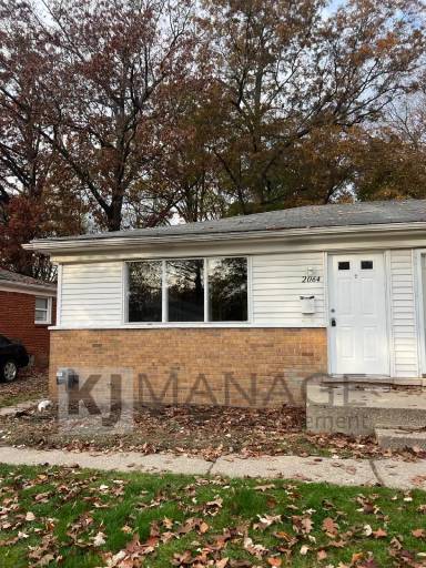 Main picture of 2064 Stieber St