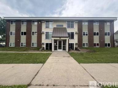 Main picture of 1217 4th Ave S