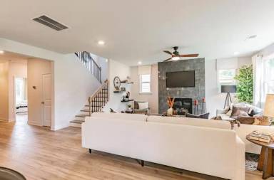 Main picture of 3909 Arrowfeather Ct