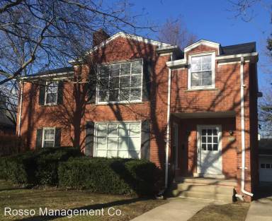 Main picture of 1048 Henrietta St