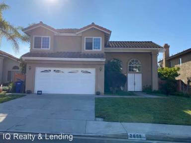 Main picture of 2684 Sawgrass St