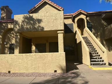 Main picture of Lakeside Villas