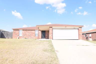 Main picture of 4308 Stallion Dr