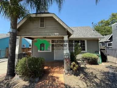 Main picture of 3887 12th Ave