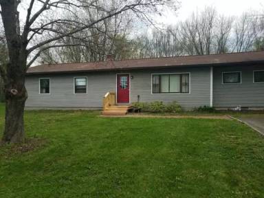 Main picture of 50 Tracy Cir