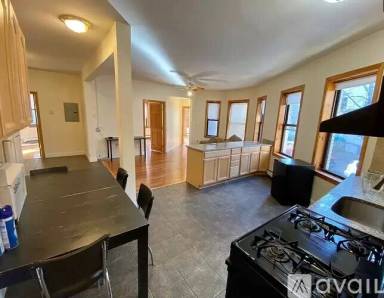 Main picture of 250 Allston St