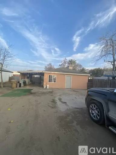 Main picture of 123 Bliss St