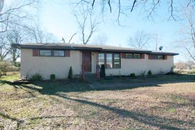 Main picture of 2311 Suzanne Ter NW