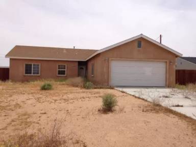 Main picture of 8160 Kalmia Ave