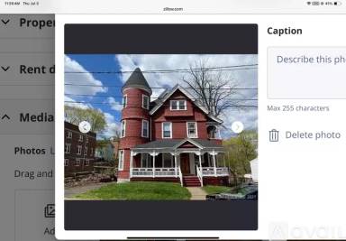Main picture of 36 Center St