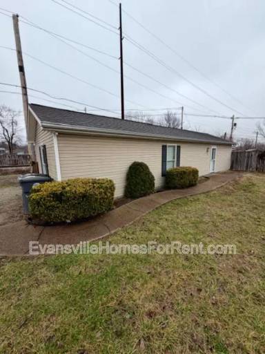 Main picture of 306 S Elm Ave
