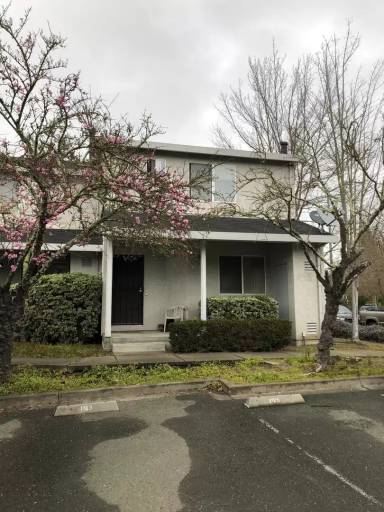 Main picture of 1107 Prospect Ave