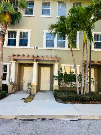 Main picture of 840 Marina del Ray Ln