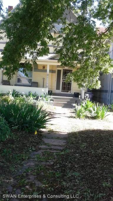 Main picture of 234 W 2nd Ave