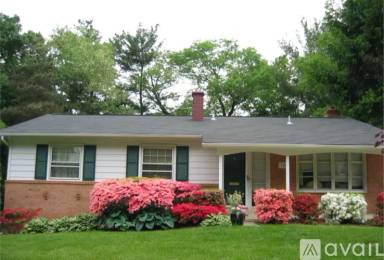 Main picture of 710 Wilson Ave