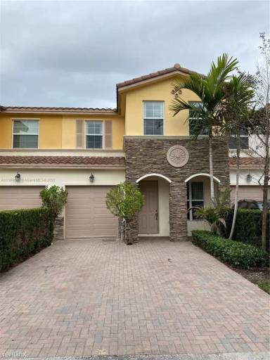 Main picture of 5236 SW 77th Way