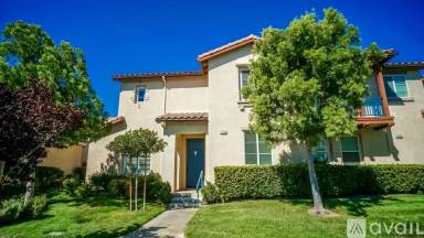 Main picture of 27463 Coldwater Dr
